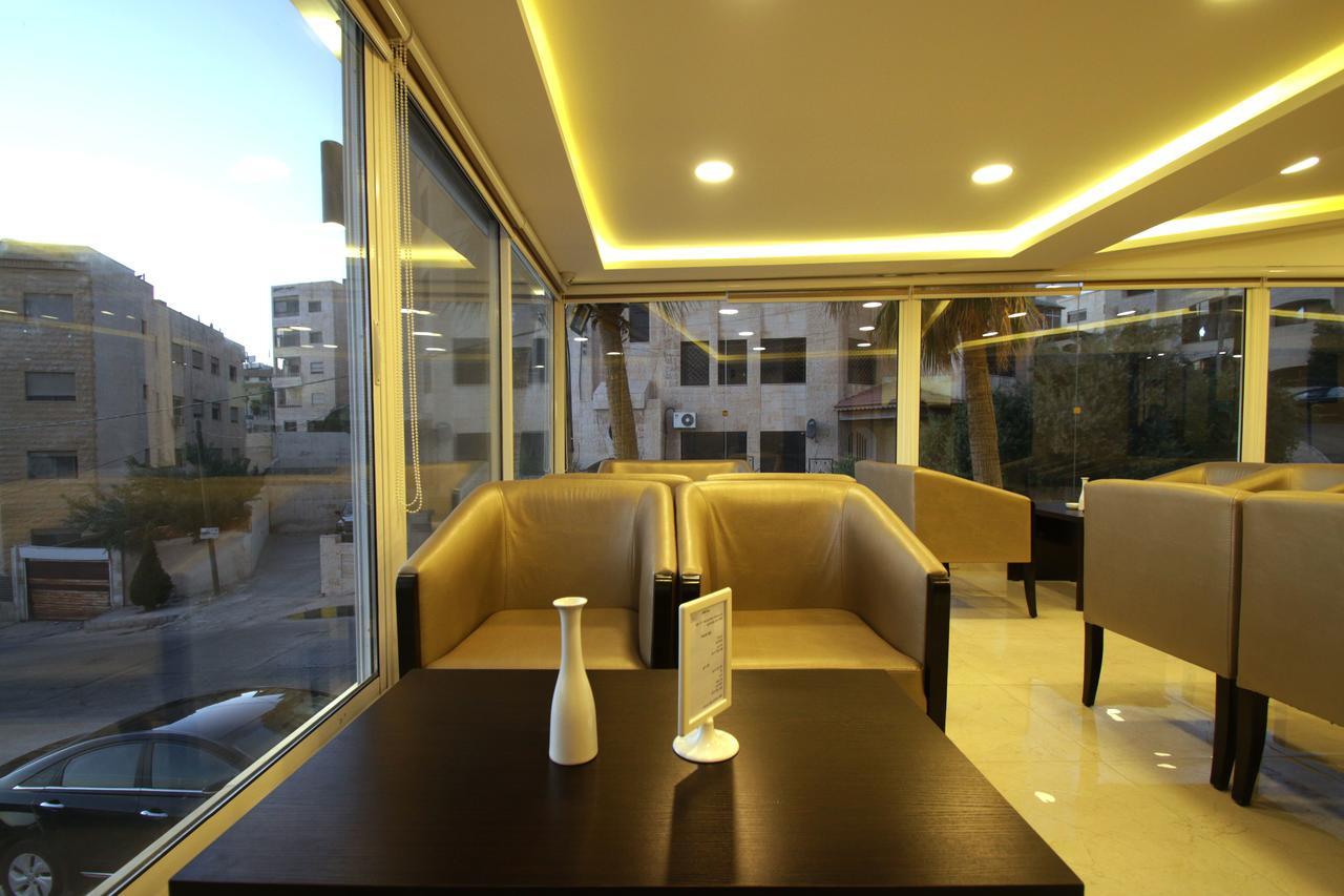 360 Hotel By Fhm Amman Bagian luar foto